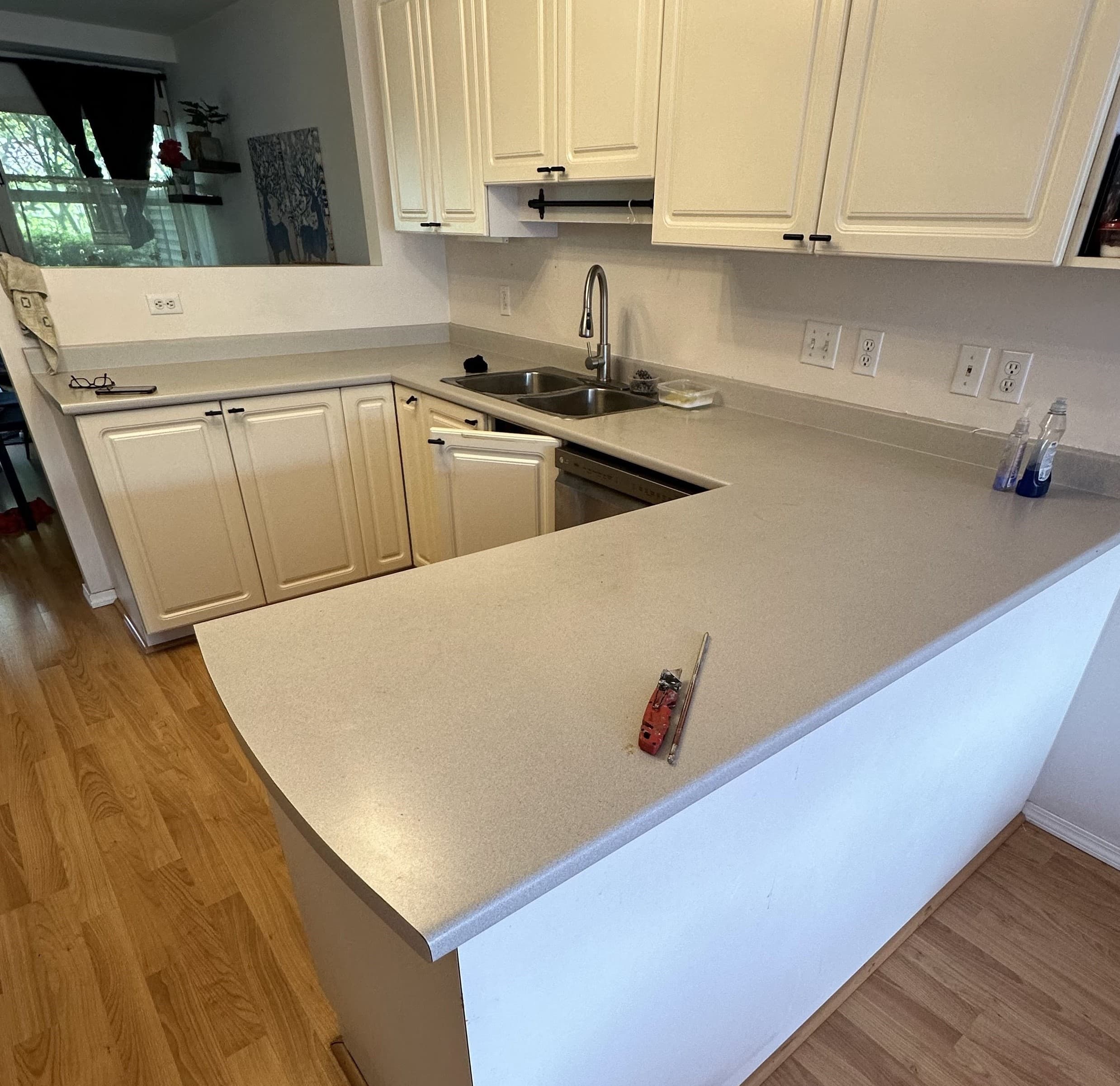 Kitchen before renovation