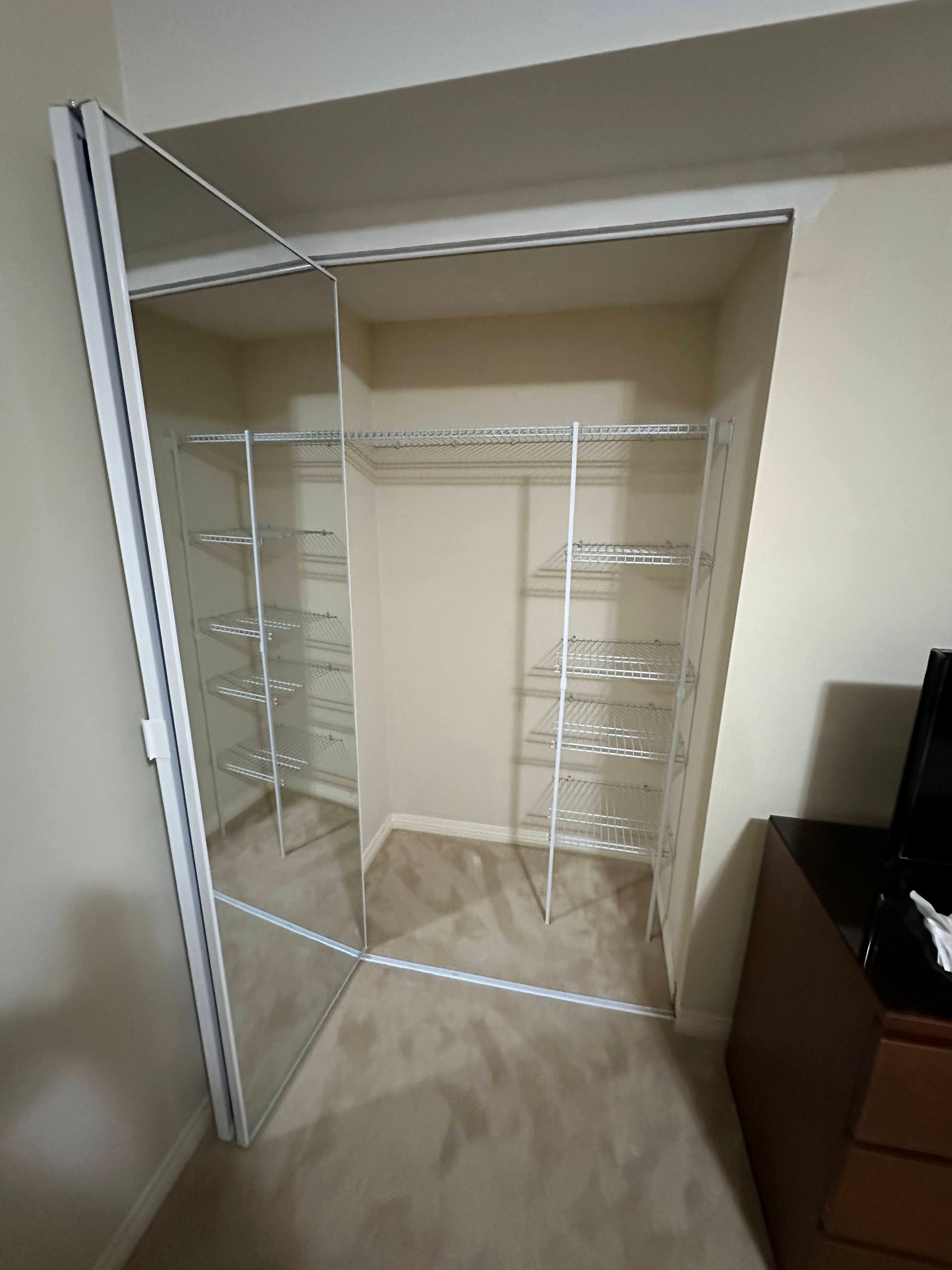 Closet installation project photo 4