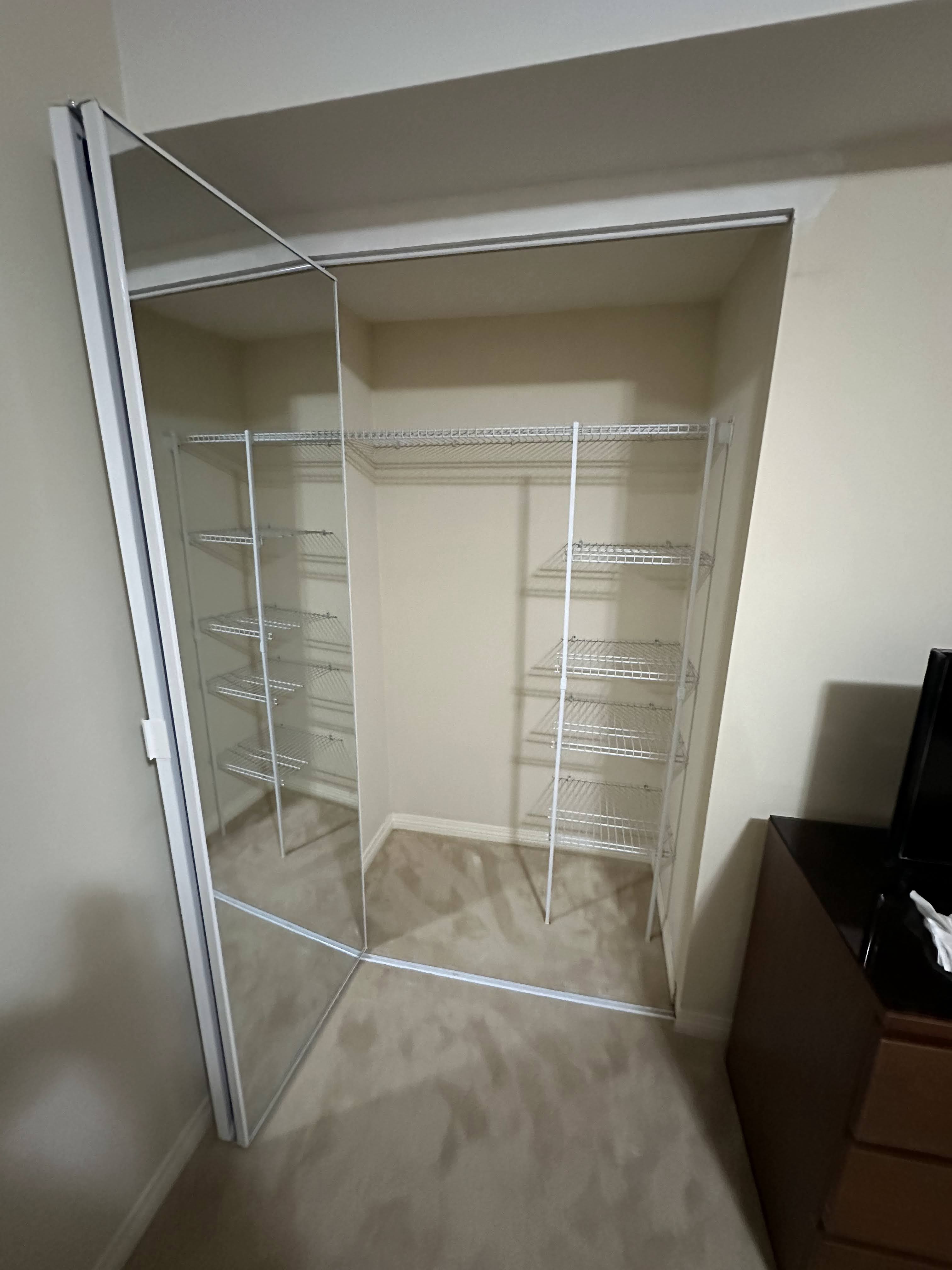 Closet installation project photo 4